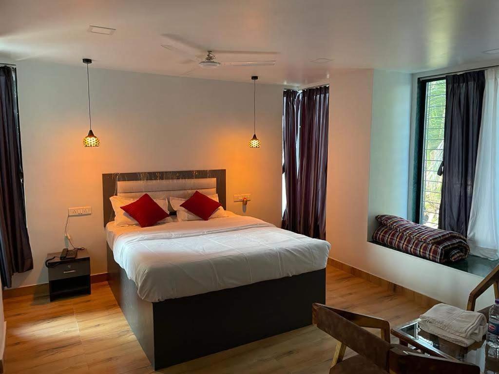 Bliss Rooms Alībāg Exterior foto